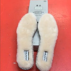 Shearling insoles